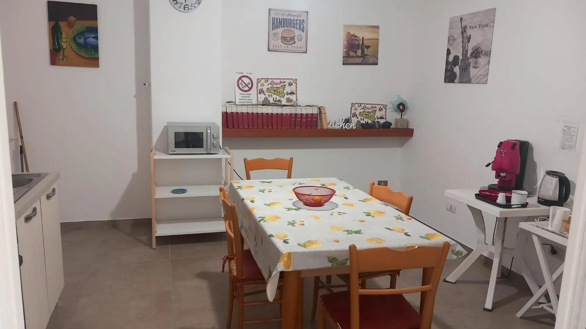 Ferienwohnung Silvia'S House Palermo 0*,  Italien
